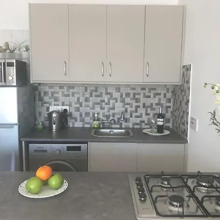 Peyazis Court דירה *